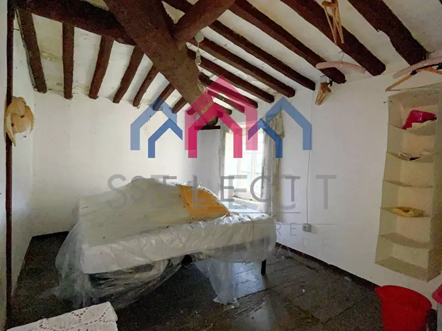 Immagine 17 di Casa semindipendente in vendita  a Borgo A Mozzano