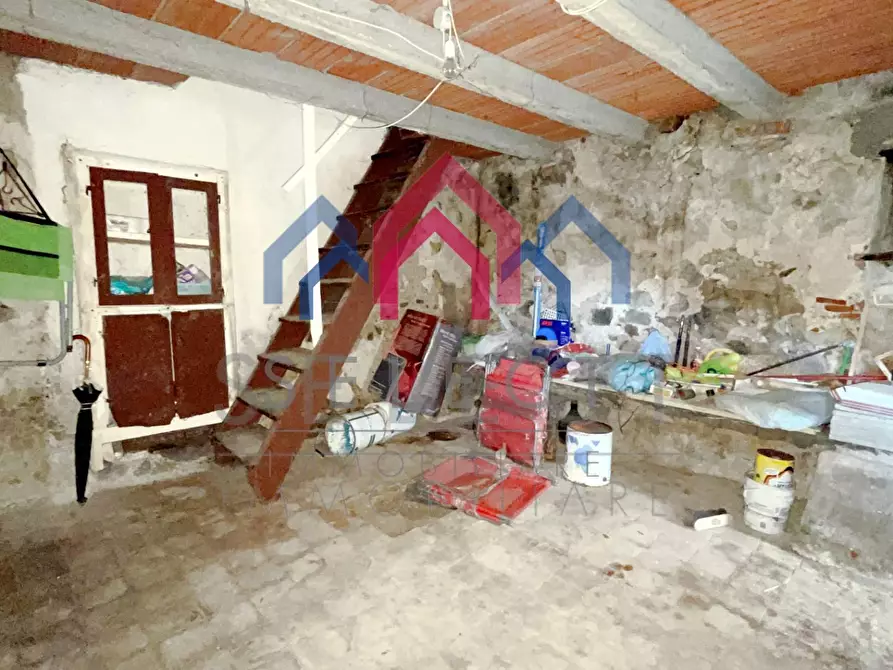 Immagine 27 di Casa semindipendente in vendita  a Borgo A Mozzano