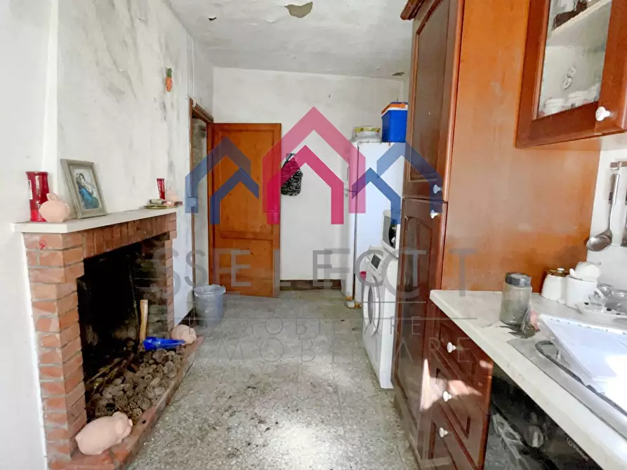 Immagine 10 di Casa semindipendente in vendita  a Borgo A Mozzano