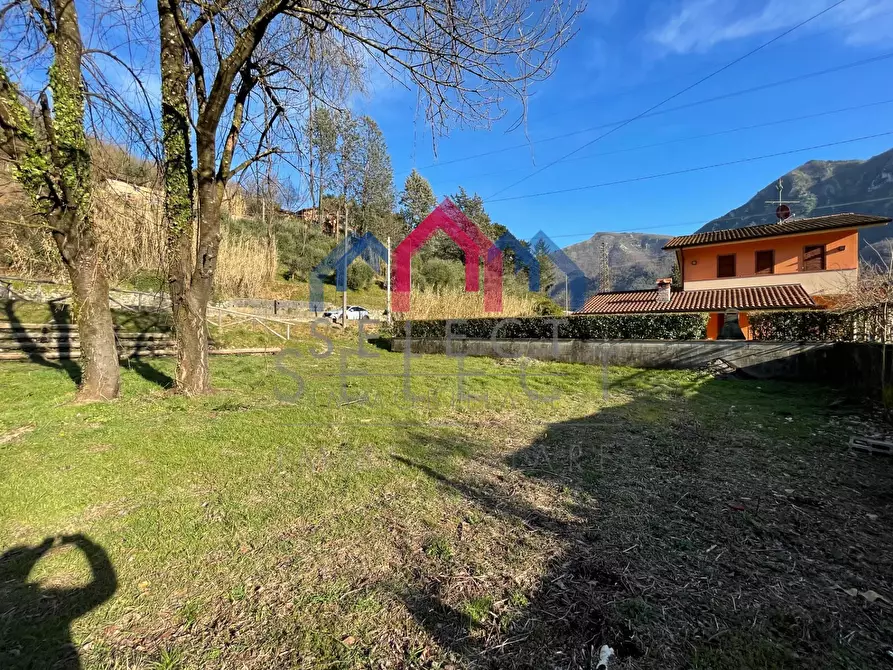 Immagine 8 di Rustico / casale in vendita  a Borgo A Mozzano