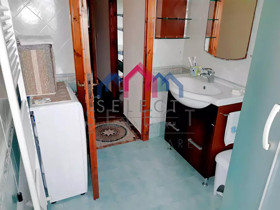 Immagine 27 di Appartamento in vendita  a Castelnuovo Di Garfagnana