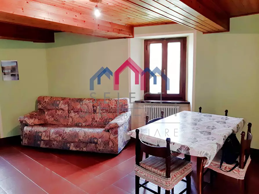 Immagine 5 di Appartamento in vendita  a Castelnuovo Di Garfagnana