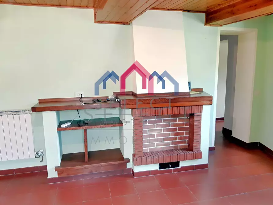 Immagine 17 di Appartamento in vendita  a Castelnuovo Di Garfagnana