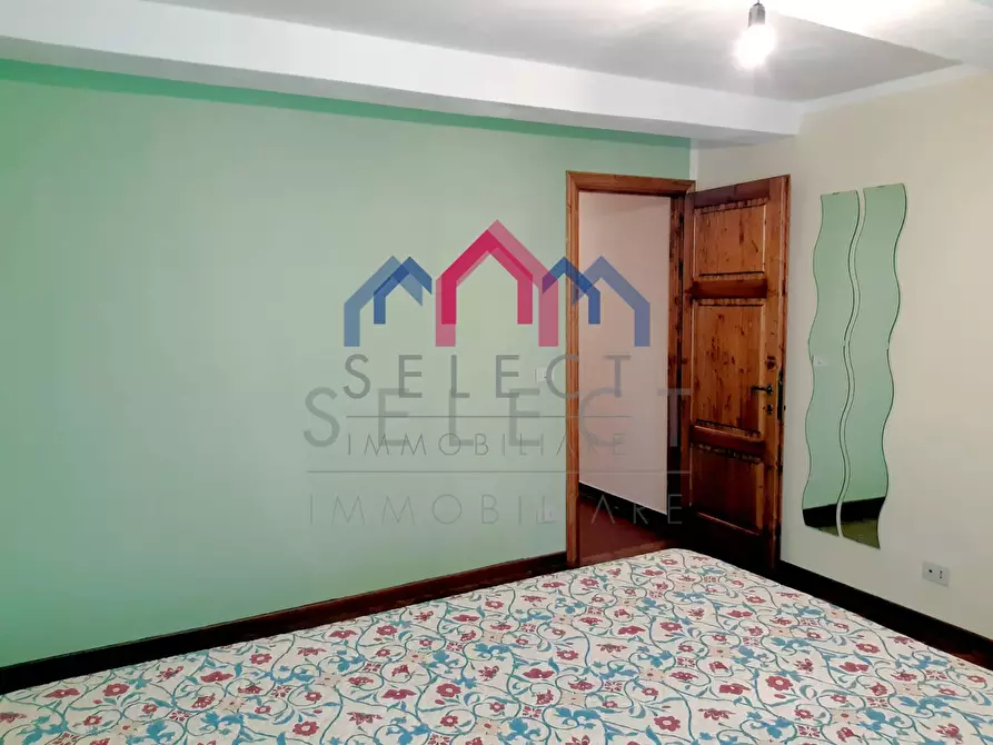 Immagine 30 di Appartamento in vendita  a Castelnuovo Di Garfagnana