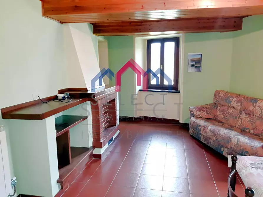 Immagine 4 di Appartamento in vendita  a Castelnuovo Di Garfagnana