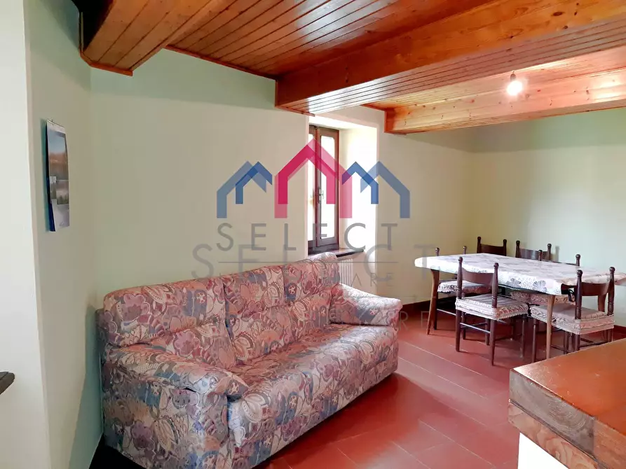 Immagine 8 di Appartamento in vendita  a Castelnuovo Di Garfagnana