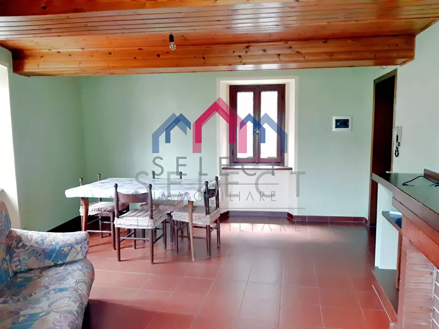 Immagine 10 di Appartamento in vendita  a Castelnuovo Di Garfagnana