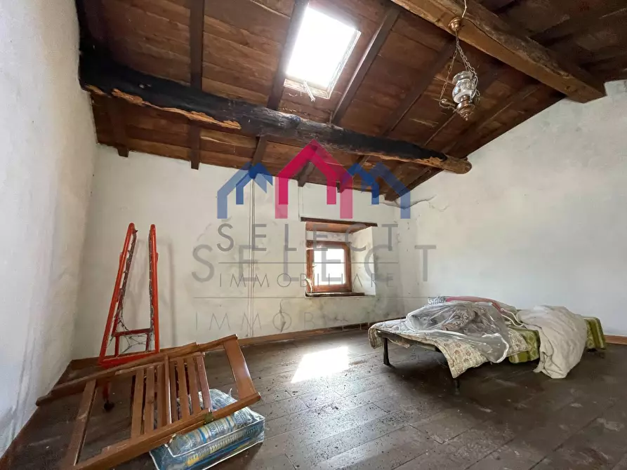 Immagine 18 di Casa semindipendente in vendita  a Bagni Di Lucca
