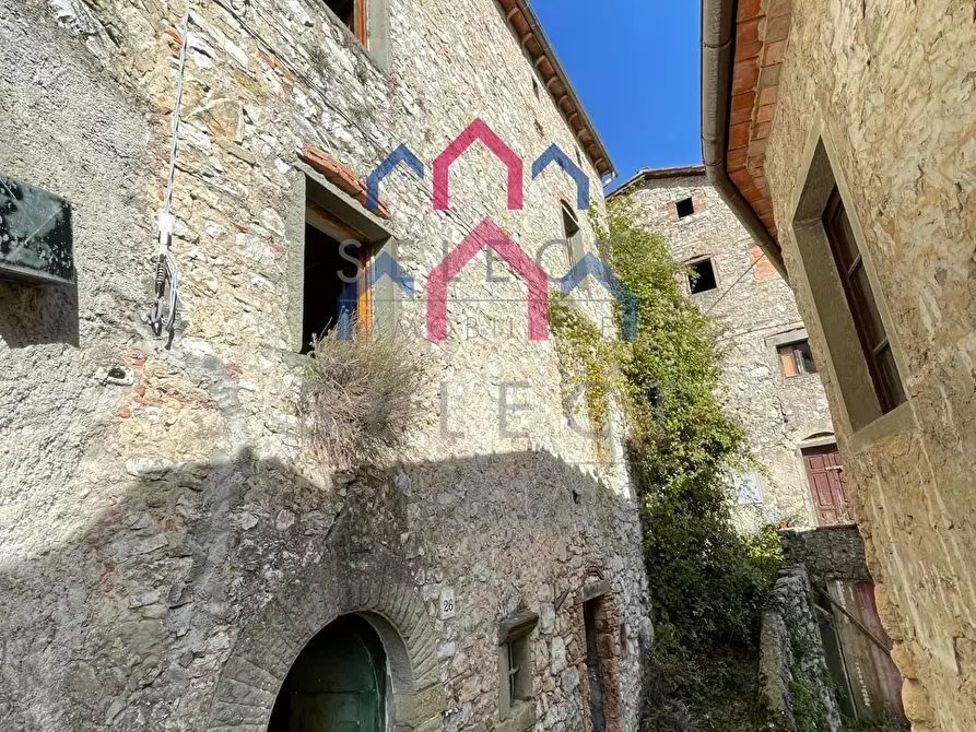Immagine 30 di Casa semindipendente in vendita  a Bagni Di Lucca