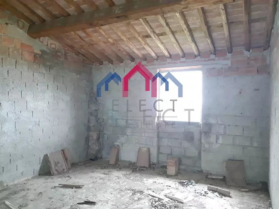 Immagine 6 di Casa semindipendente in vendita  a Capannori