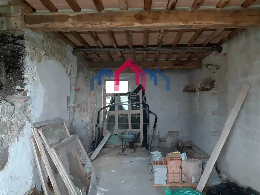 Immagine 14 di Casa semindipendente in vendita  a Capannori