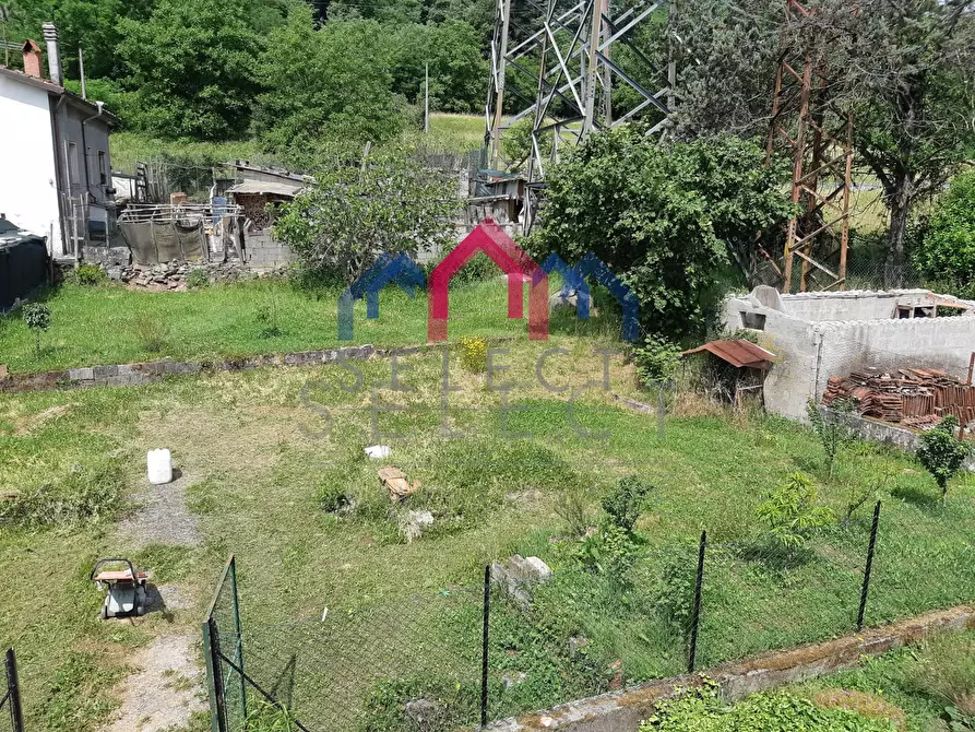 Immagine 62 di Casa semindipendente in vendita  a Borgo A Mozzano