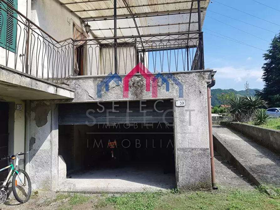 Immagine 8 di Casa semindipendente in vendita  a Borgo A Mozzano