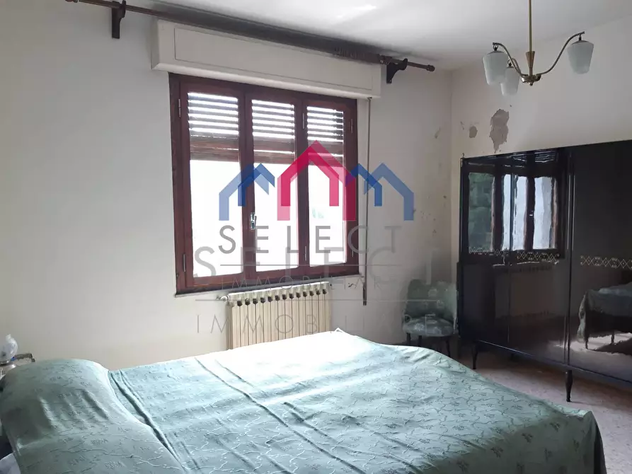 Immagine 31 di Casa semindipendente in vendita  a Borgo A Mozzano