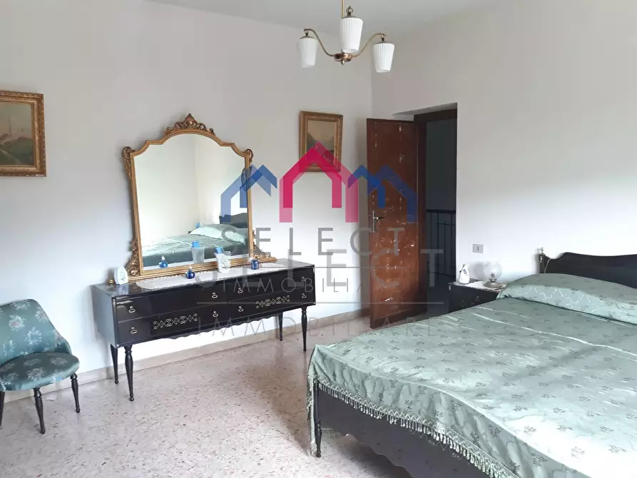 Immagine 36 di Casa semindipendente in vendita  a Borgo A Mozzano