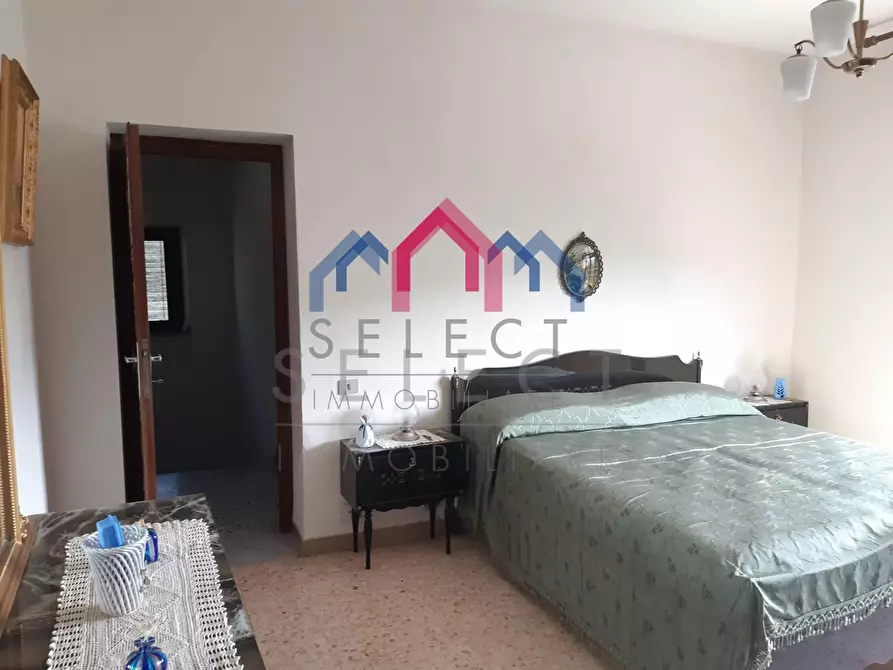 Immagine 33 di Casa semindipendente in vendita  a Borgo A Mozzano