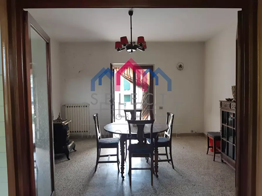 Immagine 21 di Casa semindipendente in vendita  a Borgo A Mozzano