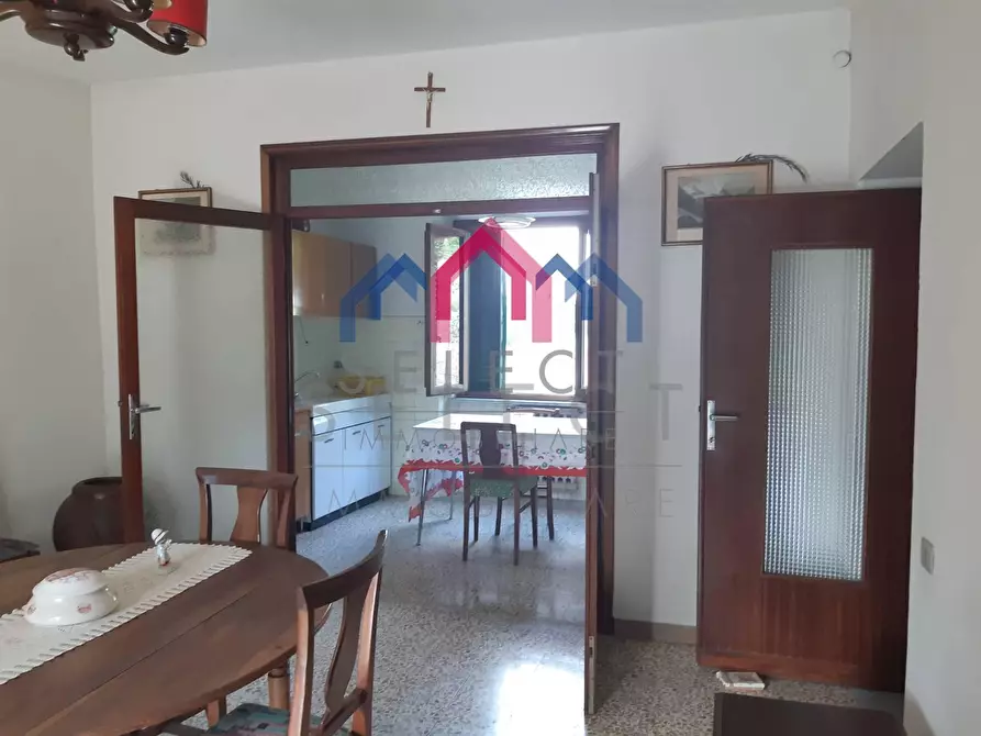 Immagine 17 di Casa semindipendente in vendita  a Borgo A Mozzano