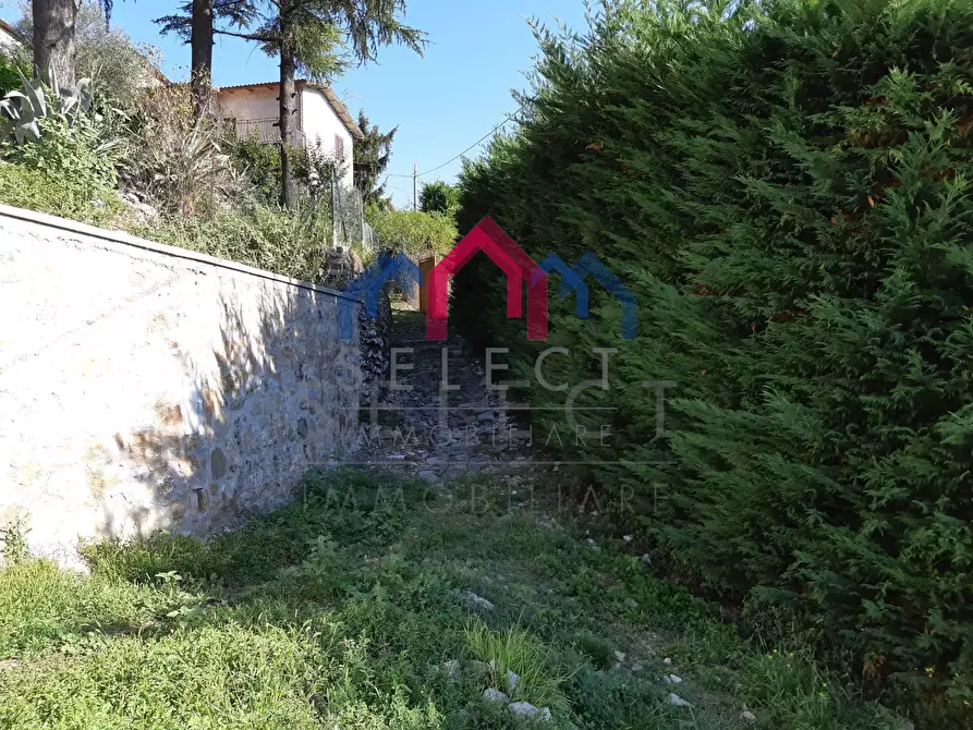 Immagine 22 di Casa semindipendente in vendita  a Borgo A Mozzano