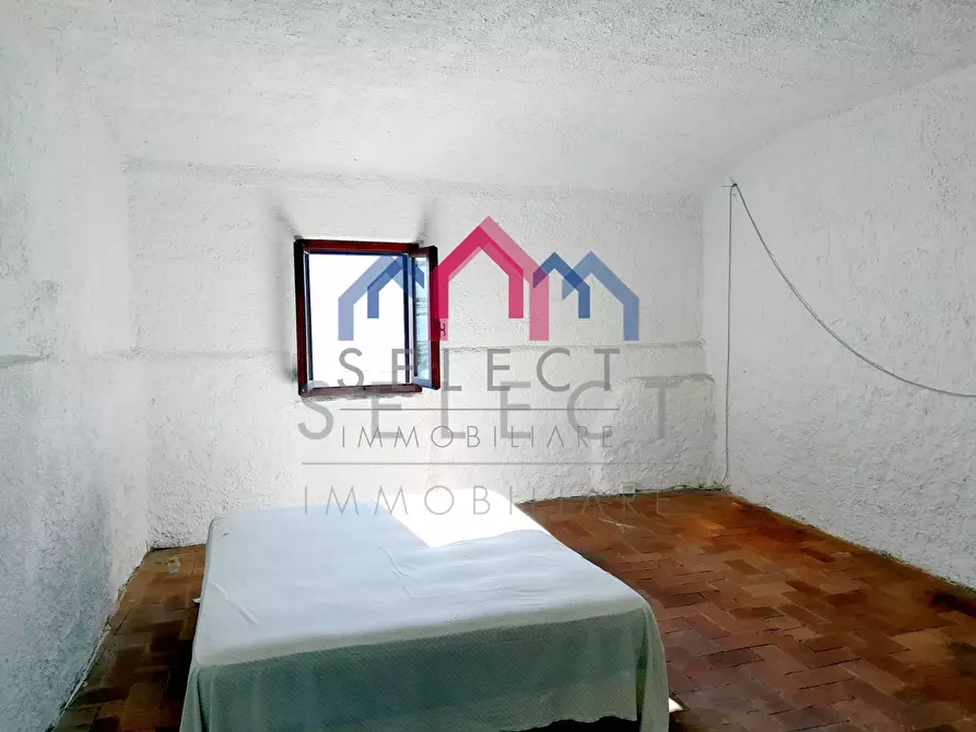 Immagine 15 di Casa semindipendente in vendita  a Borgo A Mozzano