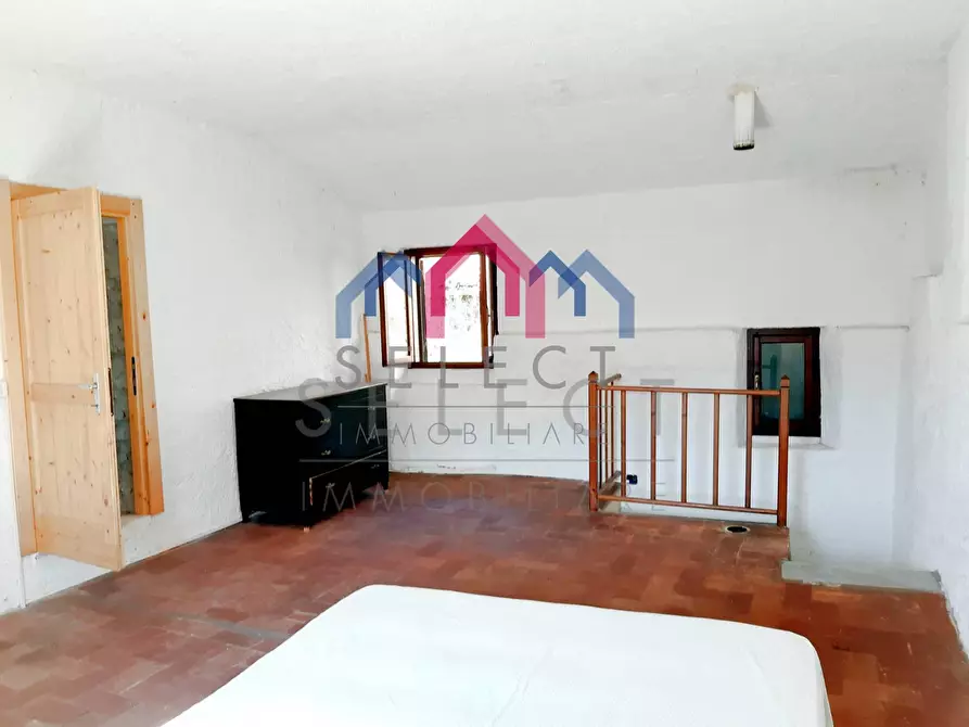 Immagine 12 di Casa semindipendente in vendita  a Borgo A Mozzano