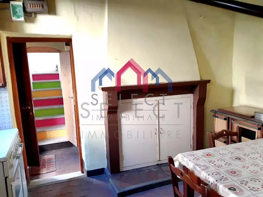 Immagine 9 di Casa semindipendente in vendita  a Borgo A Mozzano