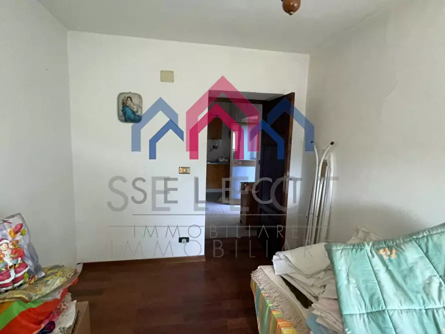 Immagine 23 di Appartamento in vendita  a Minucciano