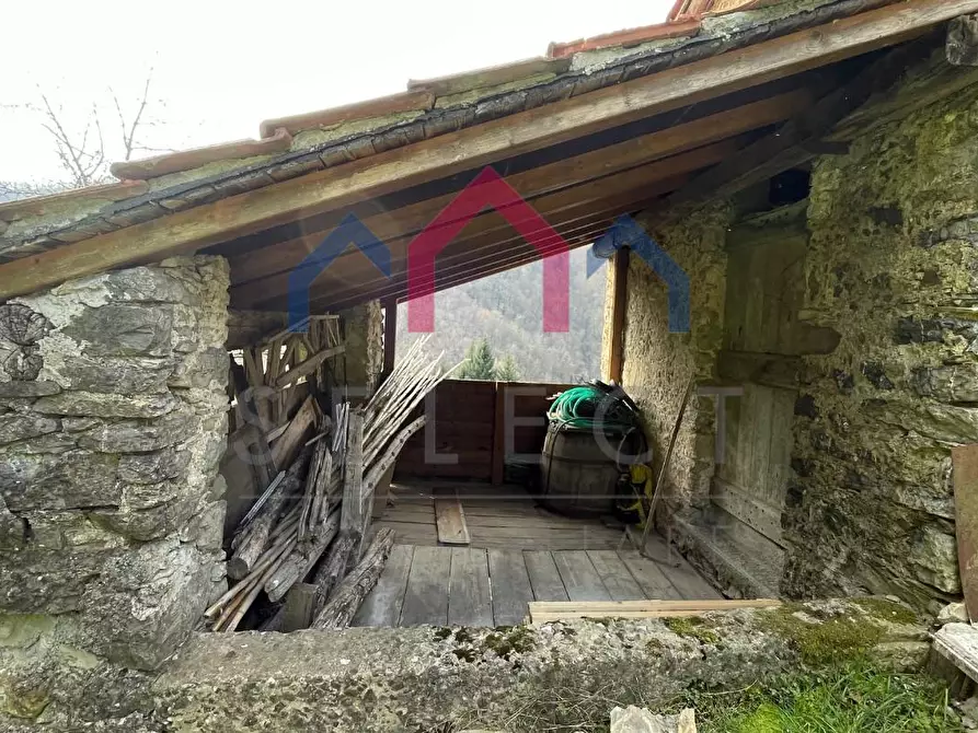 Immagine 83 di Rustico / casale in vendita  a Fabbriche Di Vergemoli