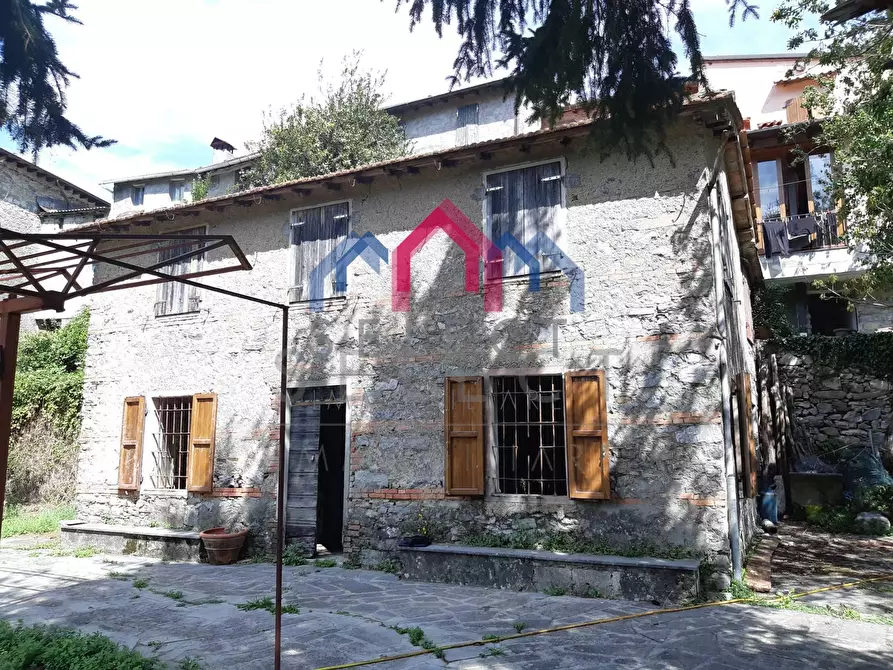 Immagine 63 di Rustico / casale in vendita  a Fabbriche Di Vergemoli