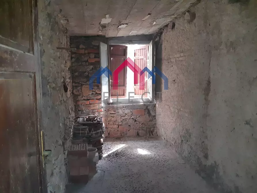 Immagine 30 di Rustico / casale in vendita  a Fabbriche Di Vergemoli