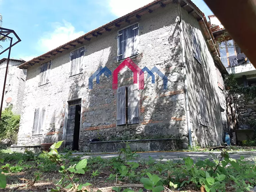 Immagine 73 di Rustico / casale in vendita  a Fabbriche Di Vergemoli