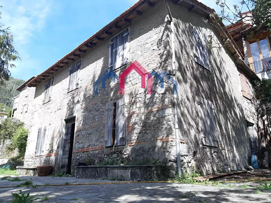 Immagine 74 di Rustico / casale in vendita  a Fabbriche Di Vergemoli