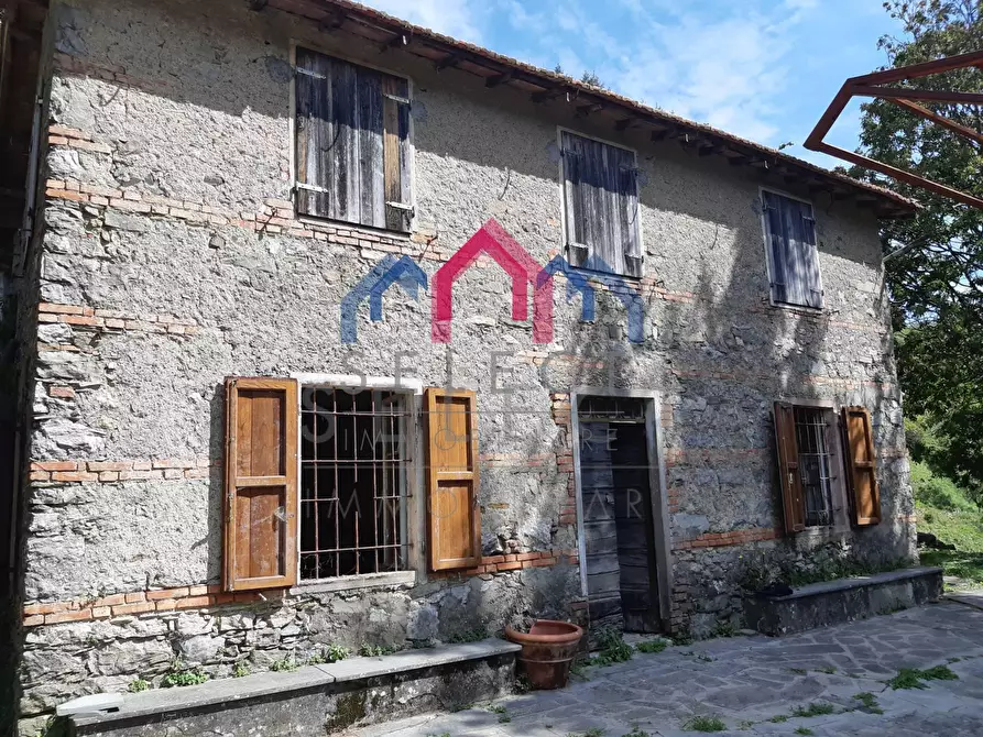 Immagine 59 di Rustico / casale in vendita  a Fabbriche Di Vergemoli