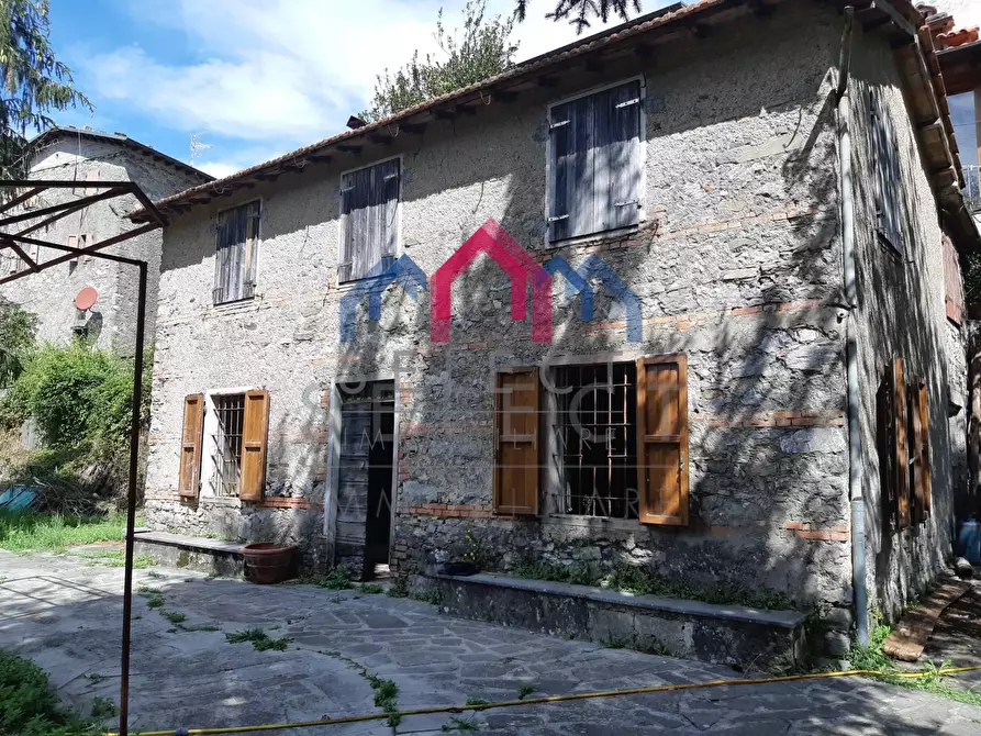 Immagine 69 di Rustico / casale in vendita  a Fabbriche Di Vergemoli