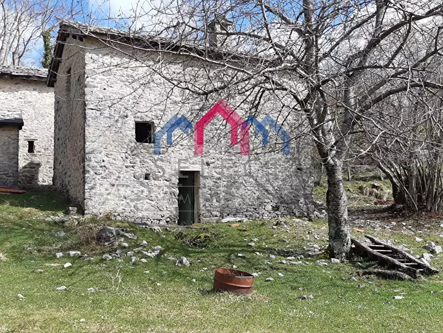 Immagine 12 di Rustico / casale in vendita  a Fabbriche Di Vergemoli