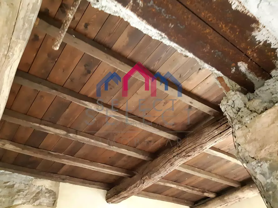 Immagine 25 di Rustico / casale in vendita  a Fabbriche Di Vergemoli