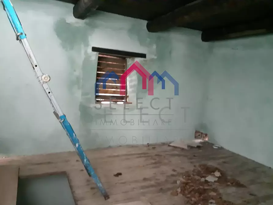 Immagine 28 di Rustico / casale in vendita  a Fabbriche Di Vergemoli