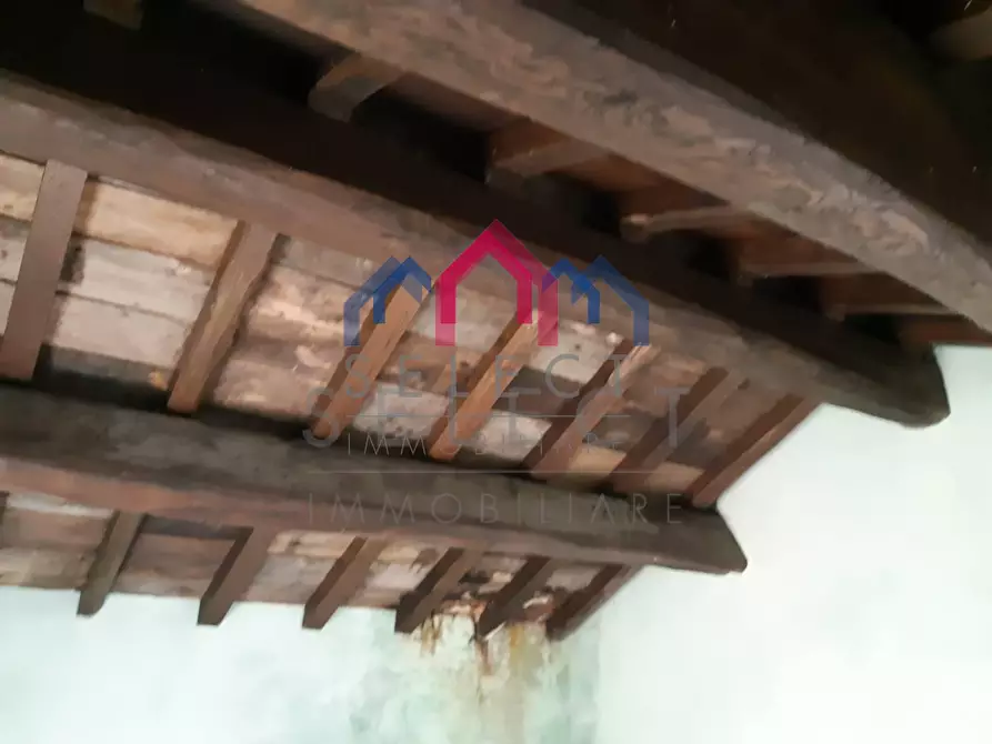 Immagine 29 di Rustico / casale in vendita  a Fabbriche Di Vergemoli