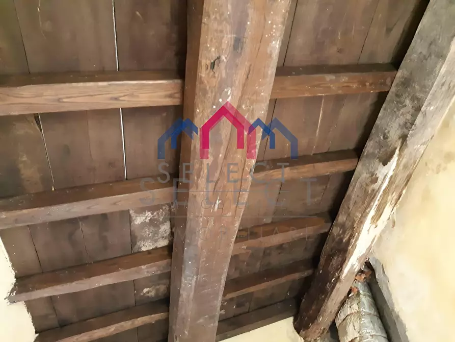 Immagine 24 di Rustico / casale in vendita  a Fabbriche Di Vergemoli