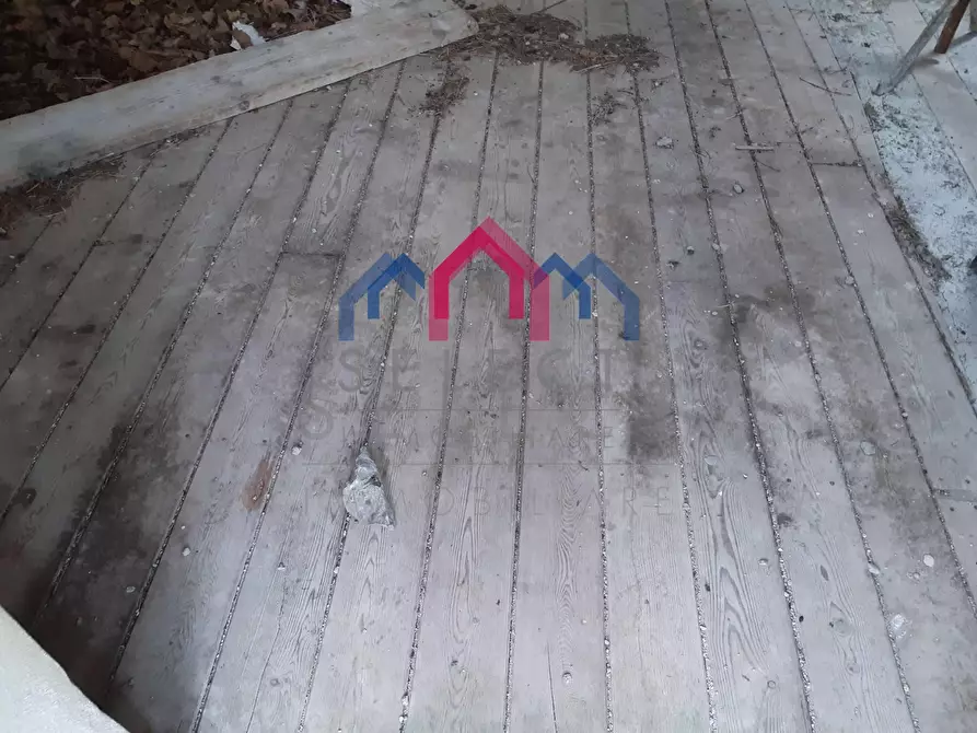 Immagine 45 di Rustico / casale in vendita  a Fabbriche Di Vergemoli