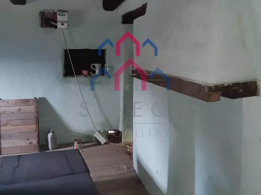 Immagine 39 di Rustico / casale in vendita  a Fabbriche Di Vergemoli