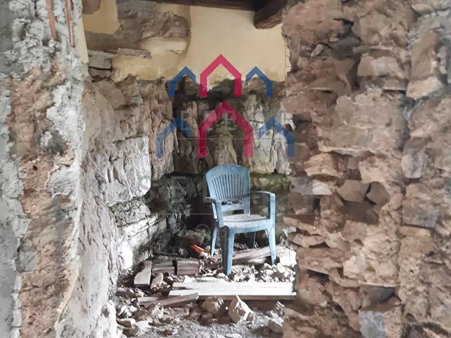 Immagine 23 di Rustico / casale in vendita  a Fabbriche Di Vergemoli