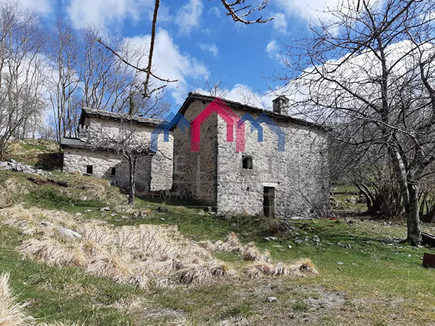 Immagine 1 di Rustico / casale in vendita  a Fabbriche Di Vergemoli