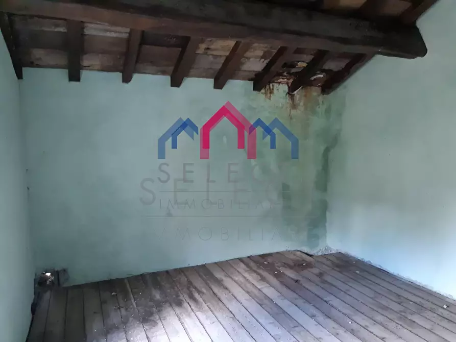 Immagine 30 di Rustico / casale in vendita  a Fabbriche Di Vergemoli