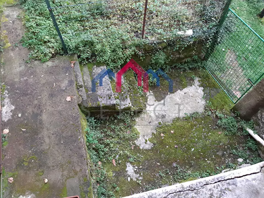 Immagine 50 di Casa semindipendente in vendita  a Fabbriche Di Vergemoli