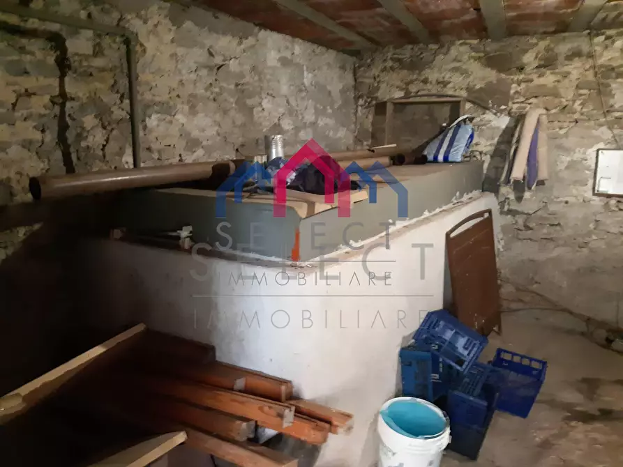 Immagine 45 di Casa semindipendente in vendita  a Fabbriche Di Vergemoli
