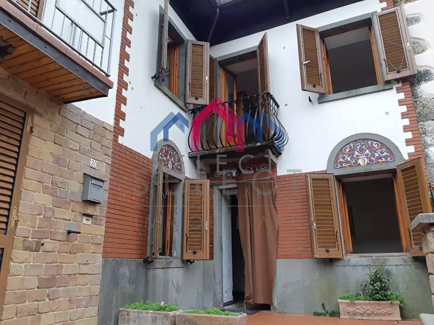 Immagine 2 di Casa semindipendente in vendita  a Fabbriche Di Vergemoli