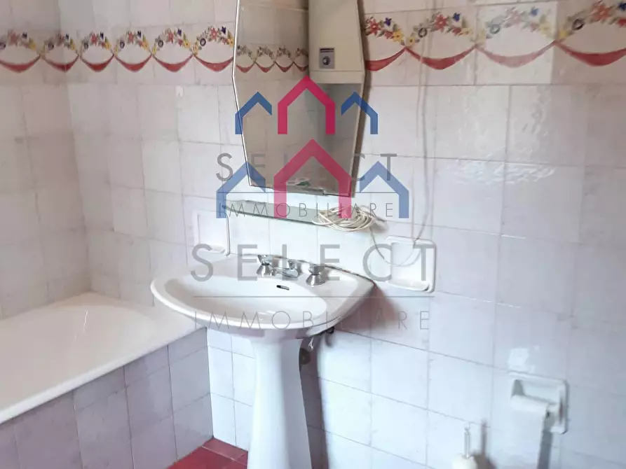 Immagine 35 di Casa semindipendente in vendita  a Fabbriche Di Vergemoli