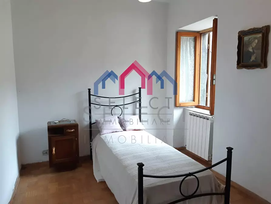 Immagine 36 di Casa semindipendente in vendita  a Fabbriche Di Vergemoli