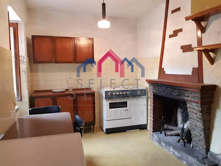 Immagine 10 di Casa semindipendente in vendita  a Fabbriche Di Vergemoli